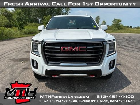 Used 2023 GMC Yukon AT4 w/ Max Trailering Package AWD/4WD image 3