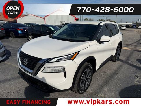 Used 2023 Nissan Rogue SV image 1
