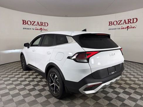 Used 2025 Kia Sportage EX FWD image 6