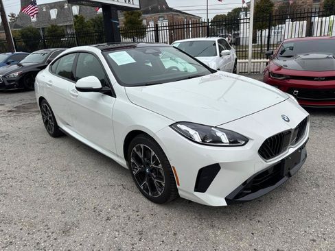 Used 2025 BMW 228i xDrive AWD/4WD image 4