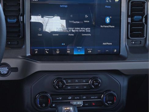 Used 2024 Ford Bronco Wildtrak AWD/4WD image 11