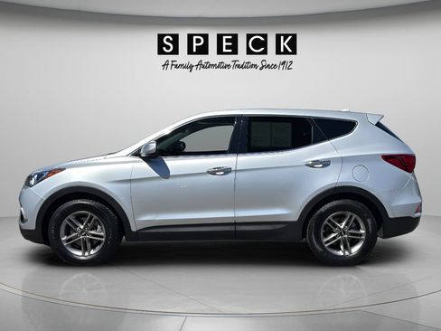 Used 2017 Hyundai Santa Fe Sport AWD/4WD image 2