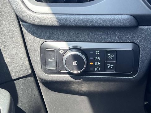 Used 2023 Ford Escape ST-Line Select AWD/4WD image 23
