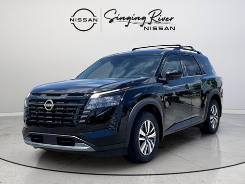 New 2026 Nissan Pathfinder SL FWD image 3