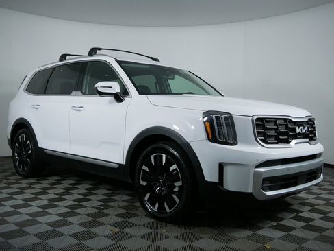 Certified 2025 Kia Telluride SX image 1