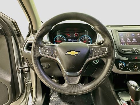 Certified 2020 Chevrolet Equinox LS FWD image 10