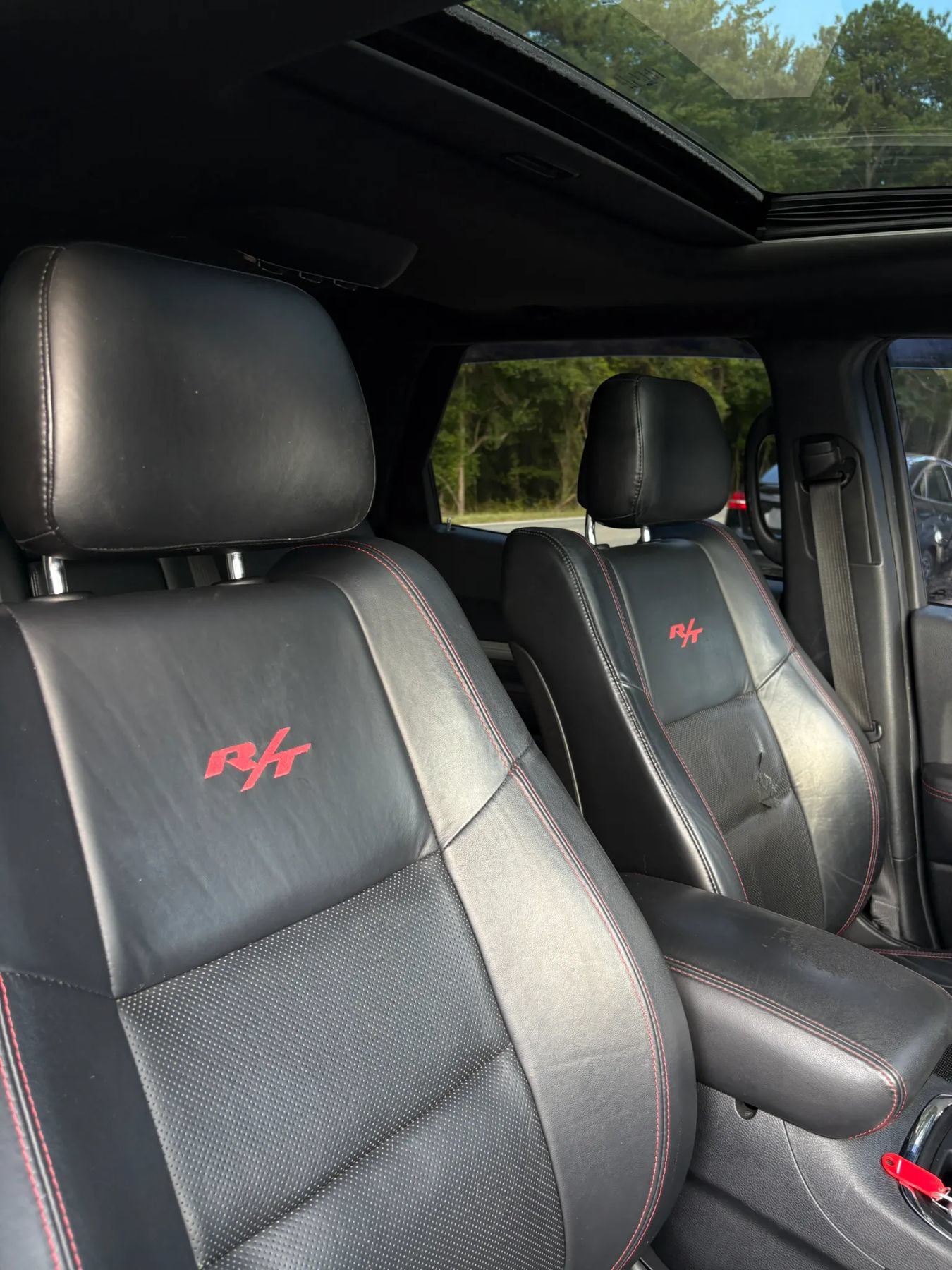 Used 2016 Dodge Durango R/T w/ Blacktop Package AWD/4WD image 49