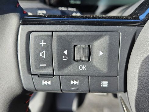 New 2026 Nissan Kicks SR image 26