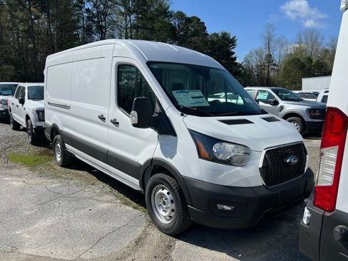 New 2024 Ford Transit 250 148 Medium Roof w/ Load Area Protection Package RWD image 2