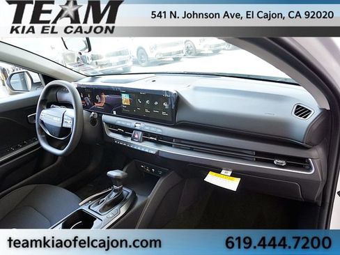 New 2026 Kia K4 FWD image 11