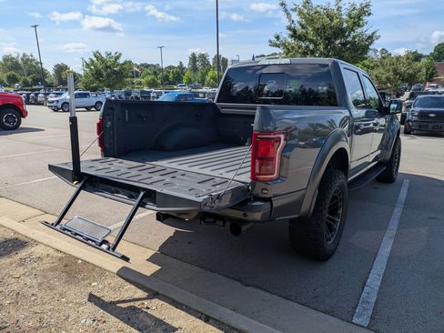 Used 2018 Ford F150 Raptor w/ Equipment Group 802A Luxury AWD/4WD image 40