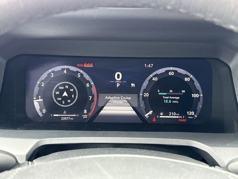 Used 2025 Toyota Tacoma TRD Off-Road AWD/4WD image 18