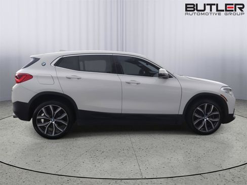 Used 2018 BMW X2 sDrive28i w/ Convenience Package FWD image 9