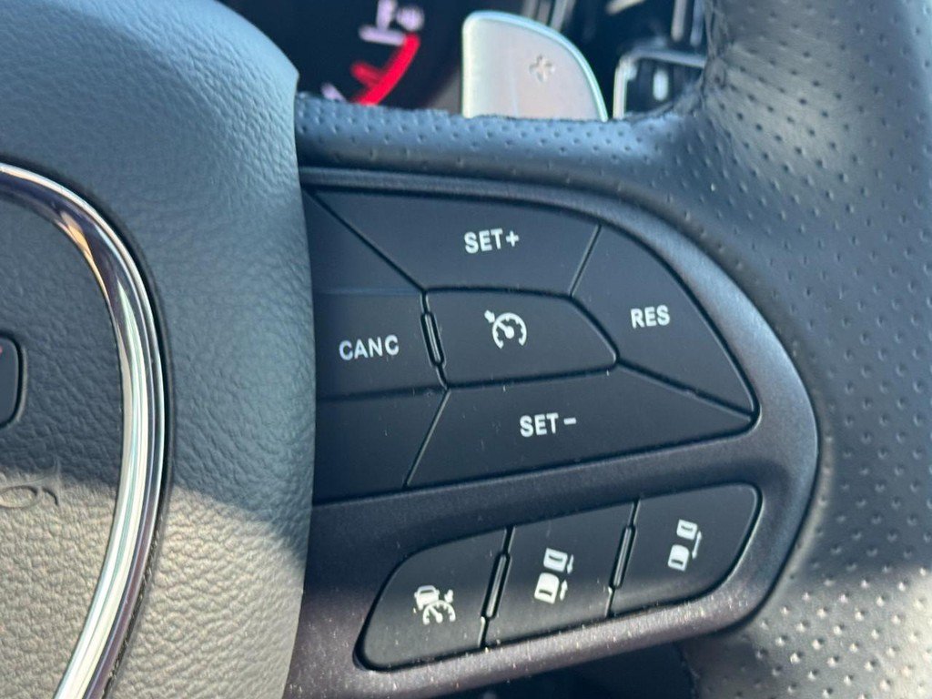 Used 2023 Dodge Durango R/T AWD/4WD image 21