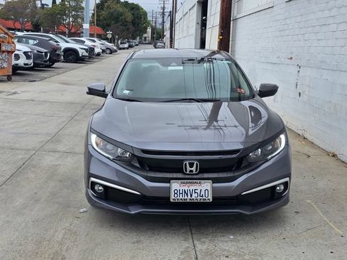 Used 2019 Honda Civic EX image 2