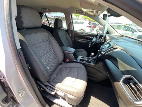 Used 2019 Chevrolet Equinox LT AWD/4WD image 27