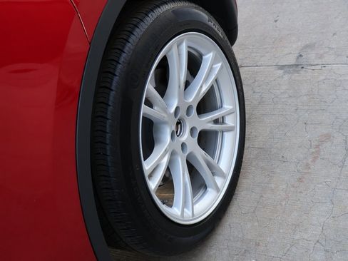 Used 2023 Tesla Model Y Long Range image 35