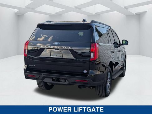 New 2026 Ford Expedition Active RWD image 6