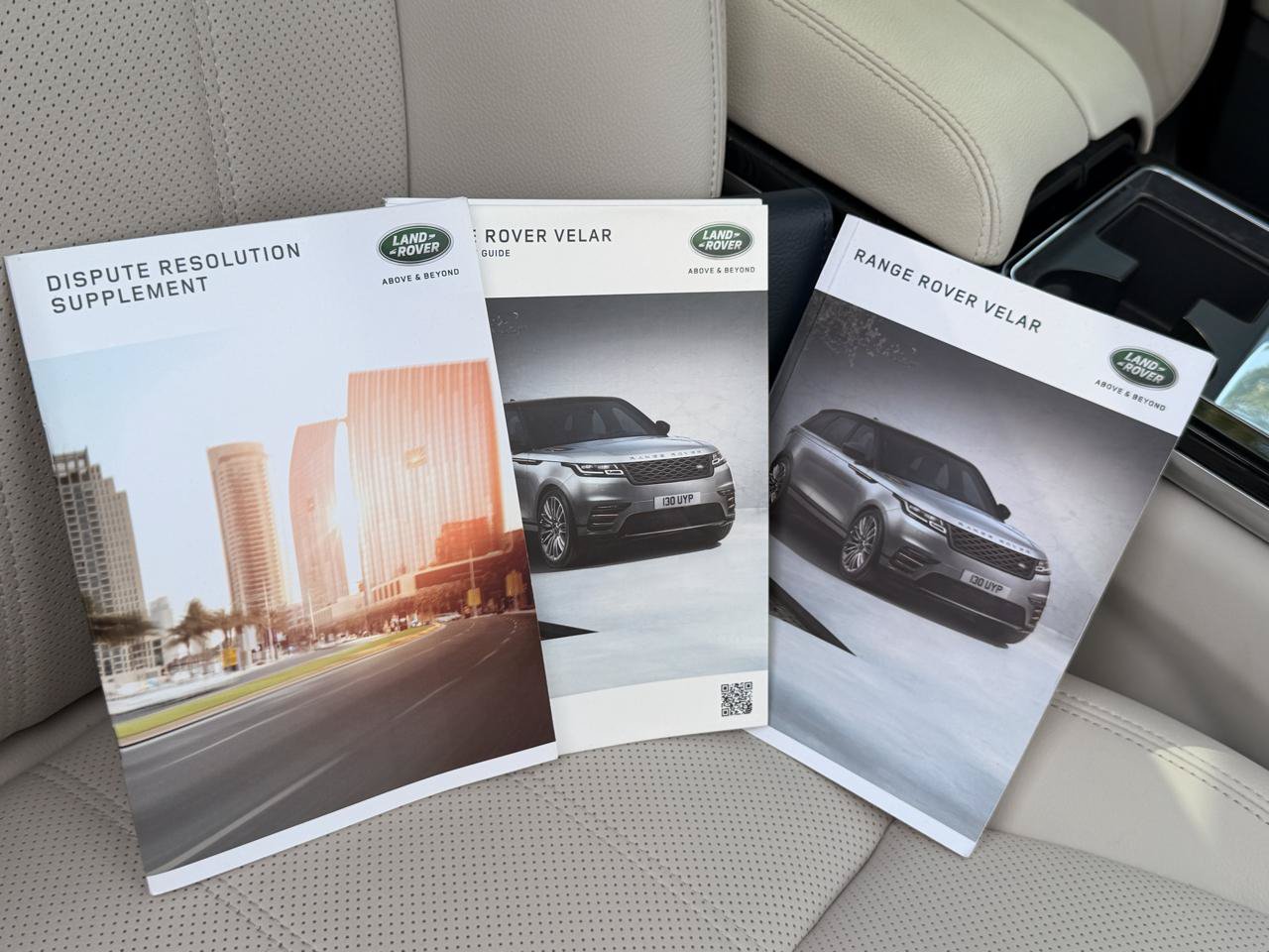 Used 2019 Land Rover Range Rover Velar S AWD/4WD image 33