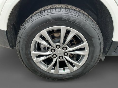 Used 2023 Cadillac XT5 Premium Luxury image 10