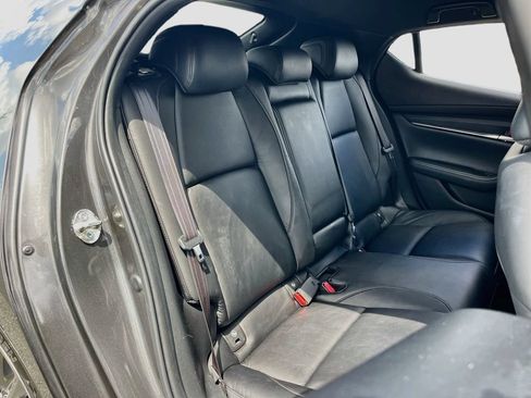 Used 2019 MAZDA MAZDA3 Hatchback FWD image 25