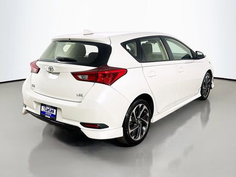 Used 2017 Toyota Corolla iM w/ Carpet Mat Package FWD image 8