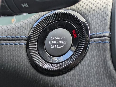 New 2026 Jeep Compass Latitude image 24