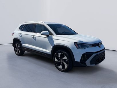 Used 2025 Volkswagen Taos SE