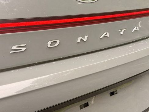 Used 2022 Hyundai Sonata SEL w/ Cargo Package FWD image 16