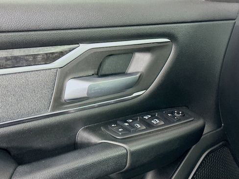 Used 2019 RAM 1500 Big Horn AWD/4WD image 15
