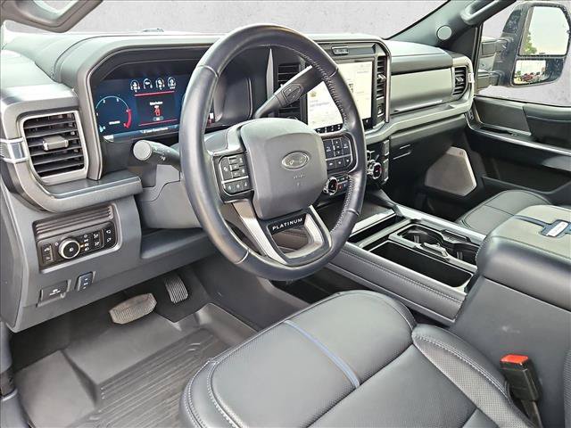 Used 2025 Ford F250 Platinum AWD/4WD image 9