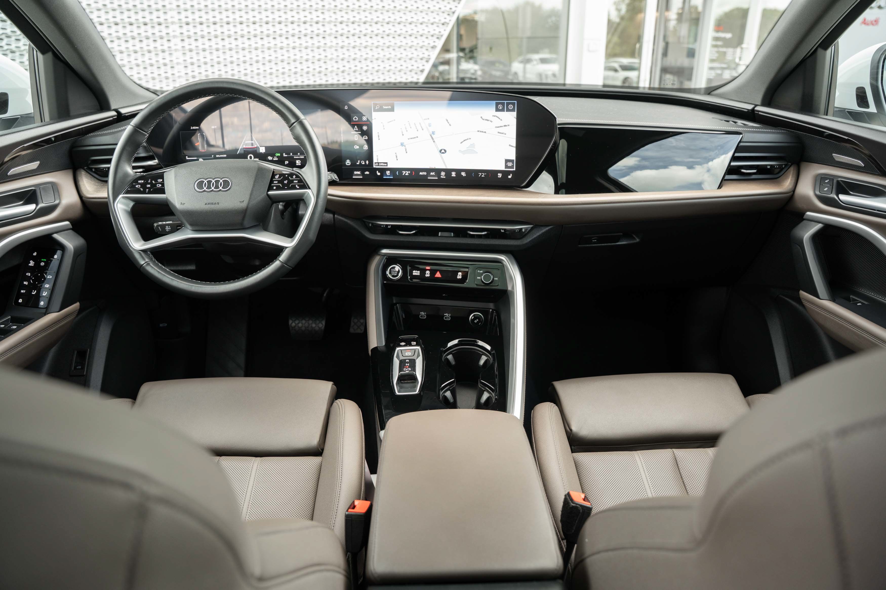 Certified 2025 Audi Q5 Premium w/ Premium Plus AWD/4WD image 8