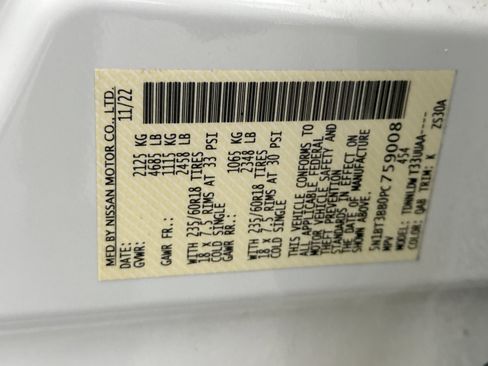 Used 2023 Nissan Rogue SV w/ SV Premium Package image 25