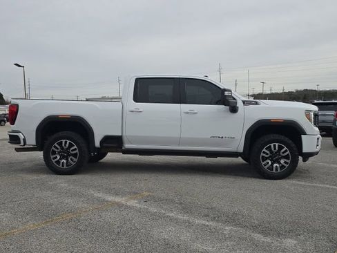 Used 2022 GMC Sierra 2500 AT4 w/ AT4 Preferred Package image 6