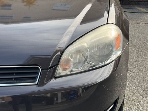 Used 2009 Chevrolet Impala LT image 10