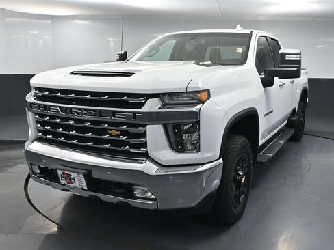Used 2022 Chevrolet Silverado 2500 LTZ w/ Safety Package AWD/4WD image 13