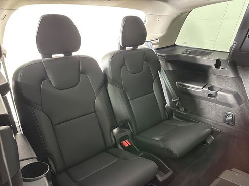 Used 2023 Volvo XC90 B5 Core w/ Climate Package AWD/4WD image 48