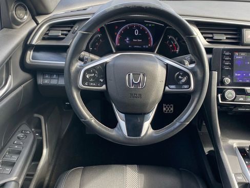Used 2019 Honda Civic Sport image 6