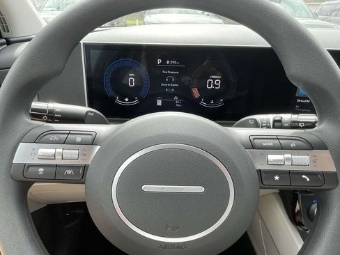 New 2026 Hyundai Tucson SEL image 18