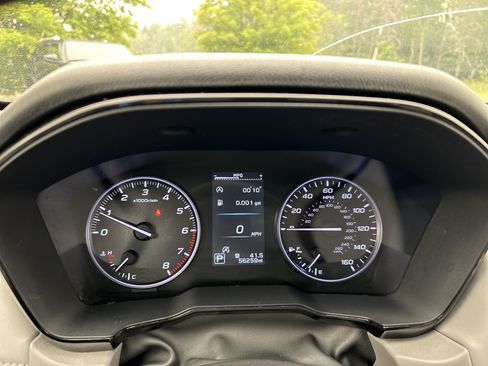 Used 2022 Subaru Outback Premium AWD/4WD image 16