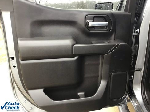 Used 2021 Chevrolet Silverado 1500 Custom Trail Boss image 11