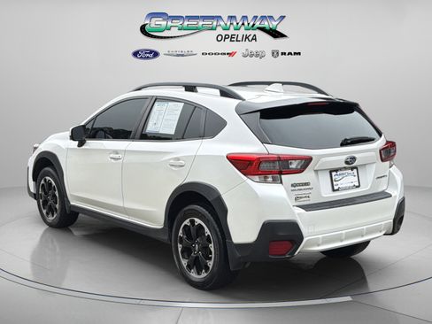 Used 2021 Subaru Crosstrek 2.0i Premium w/ Moonroof Package AWD/4WD image 5