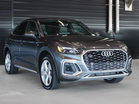 Used 2023 Audi Q5 2.0T Premium Plus w/ Premium Plus Package image 12