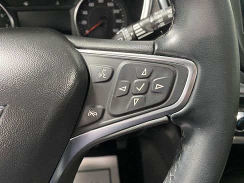 Used 2023 Chevrolet Equinox LT w/ Driver Convenience Package image 13