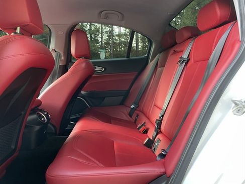 Used 2021 Alfa Romeo Giulia Sprint w/ Nero Edizione image 15