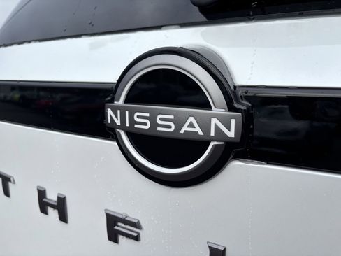 New 2026 Nissan Pathfinder SV AWD/4WD image 10