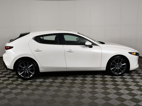 Used 2024 MAZDA MAZDA3 s FWD image 5