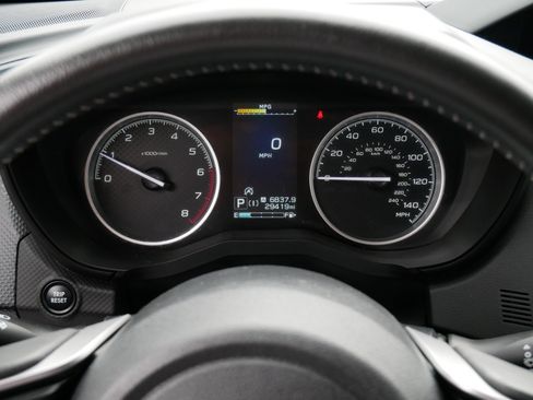 Used 2024 Subaru Forester Premium AWD/4WD image 21