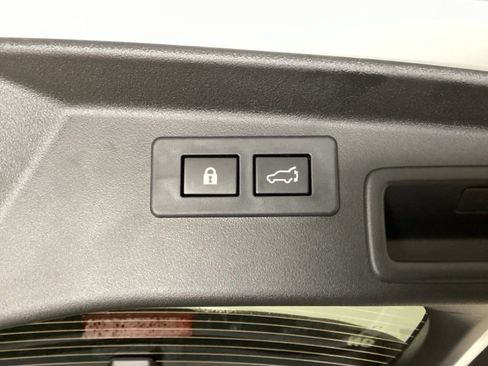 New 2026 Subaru Outback Touring XT image 12