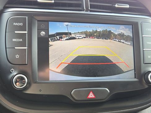 Certified 2023 Kia Soul LX image 28